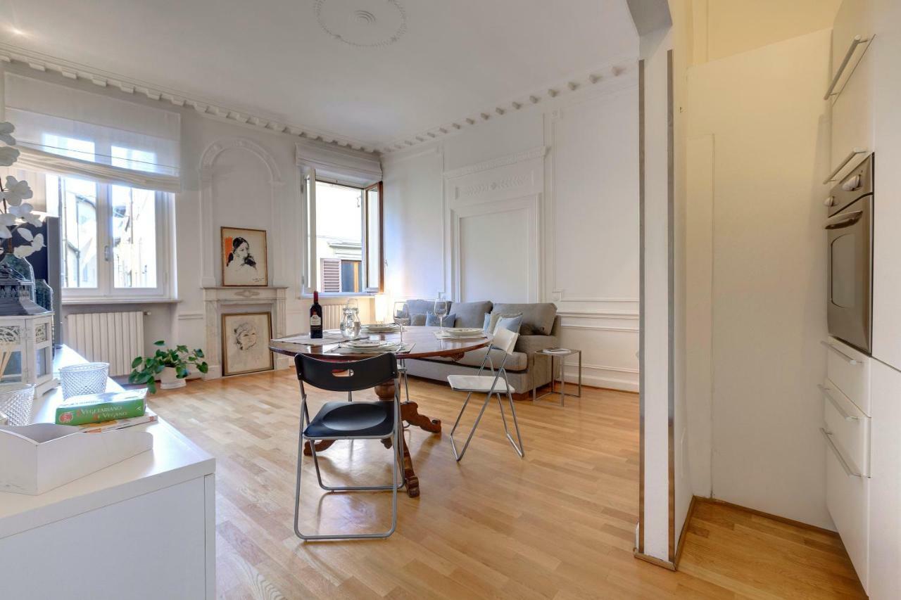 Finardi Apartment Флоренция Екстериор снимка